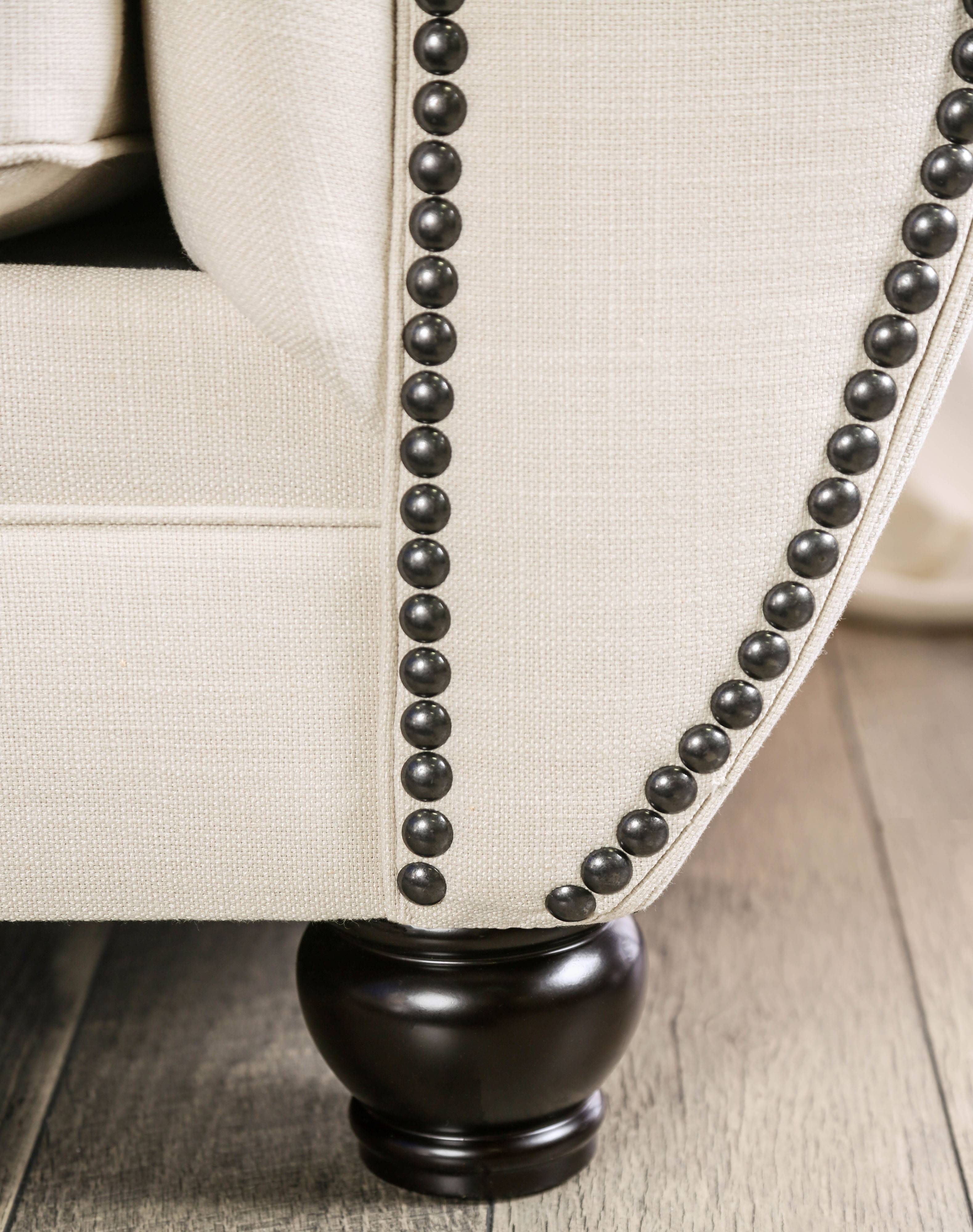 Oscar Transitional Tufted Sofa in Beige